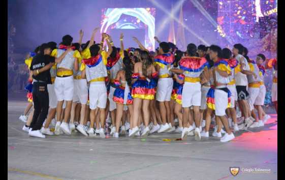 BAILE PROM MAGNUS 2025