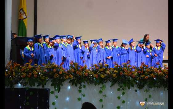 CEREMONIA DE GRADUACIÓN TRANSICIÓN